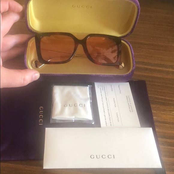 GUCCI Square Designer Luxury Sunglasses - Picture 4 of 8